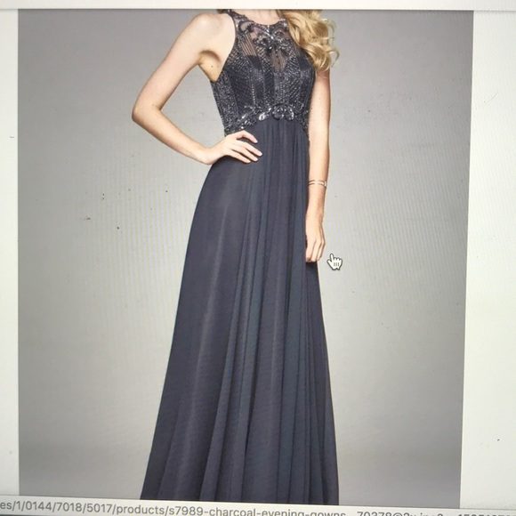 Prom dress! Only worn once for “the big night” - Picture 7 of 8